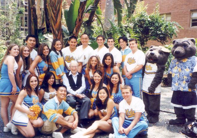 the 2004 Squad with legendary UCLA basketball coach, John Wooden